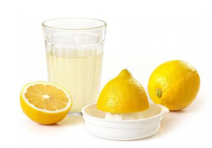 Лимон для лица - полезные свойства и противопоказания, домашние косметологические рецепты с фото Если протирать лицо лимонным соком